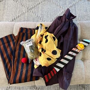 Men’s Halloween costume, killer clown, circus ringmaster- still available!